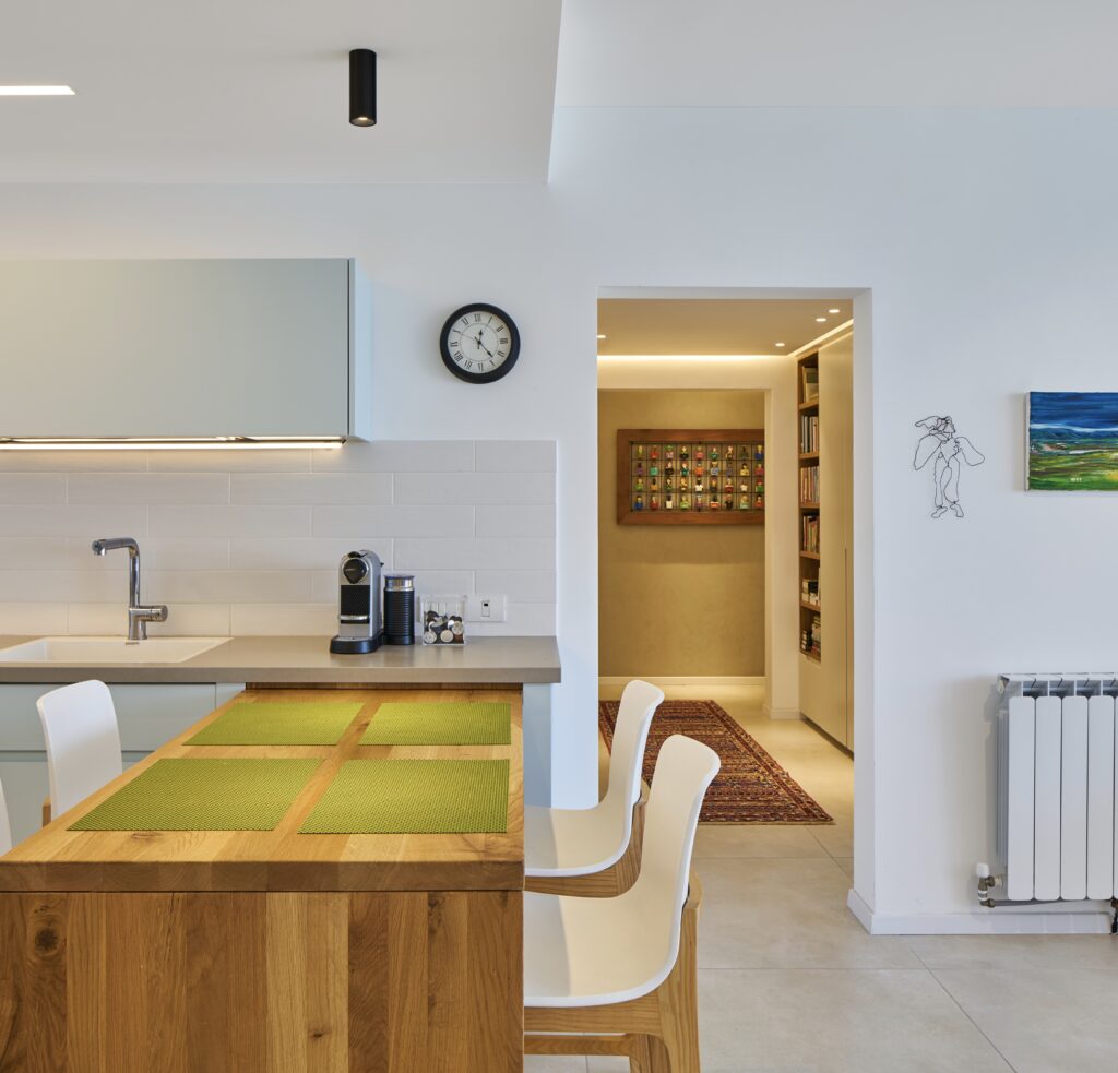 Michal Nof - Gilad Yitzhaki - Levitan 15